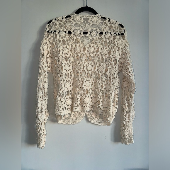 Vintage Handmade 80’s Cream Ivory Crochet Button Up Pearl Cotton Floral Cardigan - Picture 2 of 3
